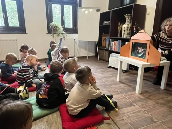 6. kép a Pipírszínház előadásáról